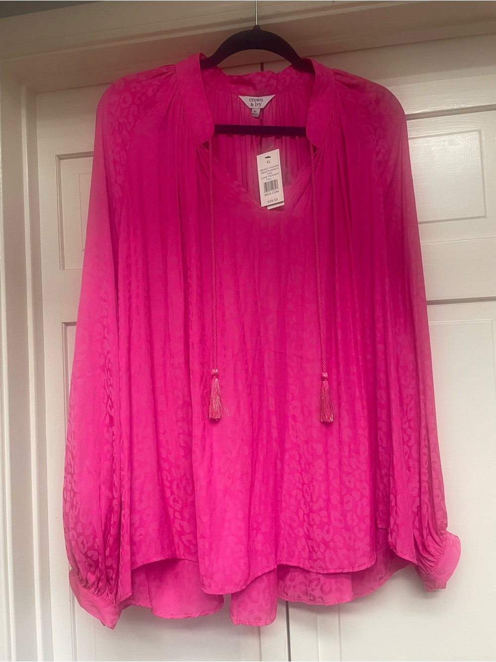 crown & ivy Fuchsia Long-Sleeve V-Neck Blouse with Tassel Ties
